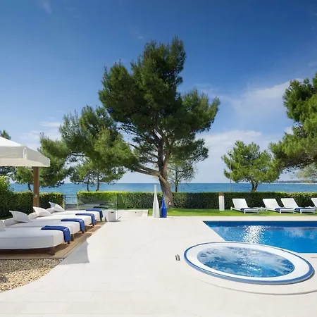 Villa Helena *
