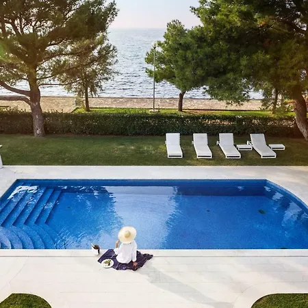 Villa Helena *